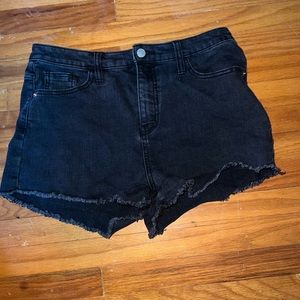 Wild fable black Denim shorts size 10.